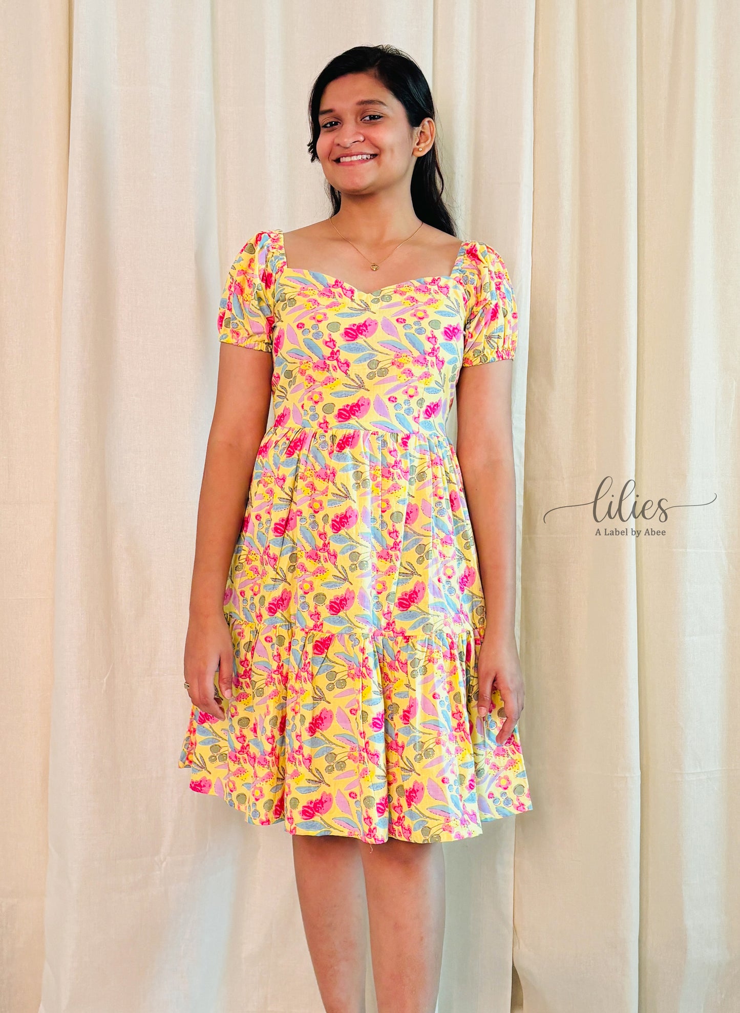 Flirt in Florals - Yellow