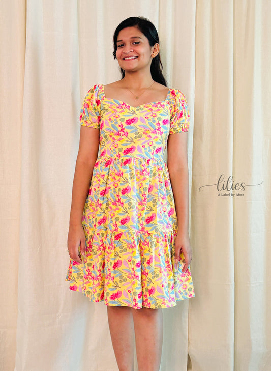 Flirt in Florals - Yellow